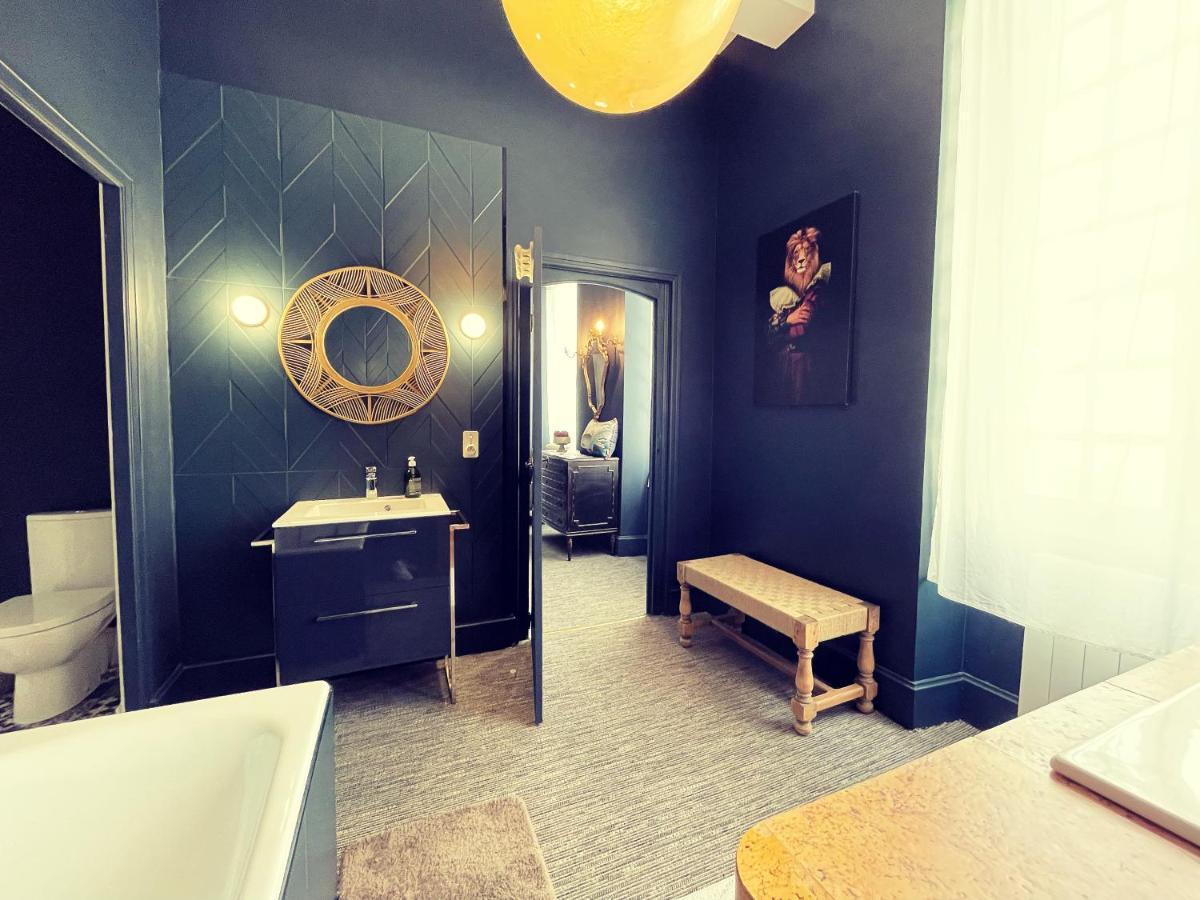 La Maison aux murs anciens et ses chambres Tarbes Extérieur photo