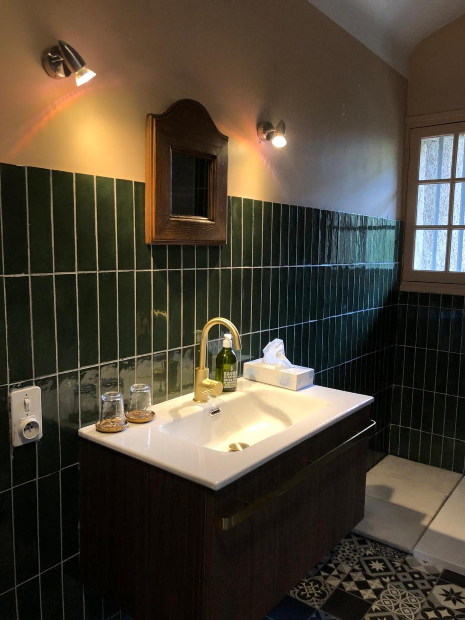 La Maison aux murs anciens et ses chambres Tarbes Extérieur photo